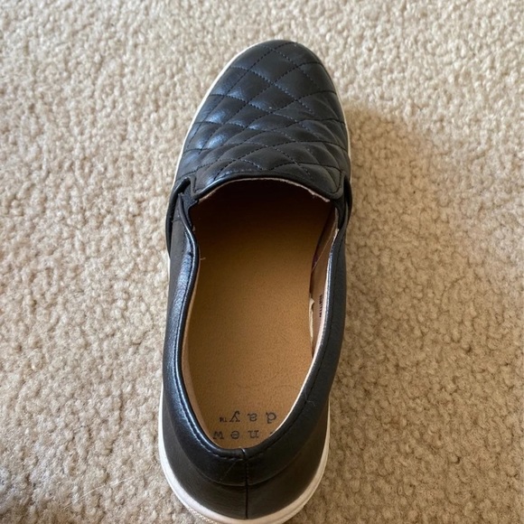 SOLD - Picture 3 of 4